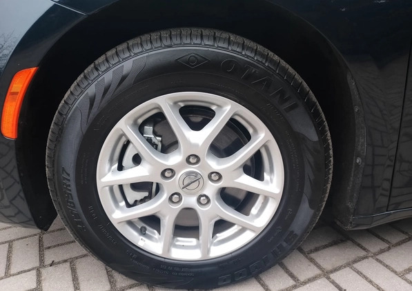Chrysler Pacifica cena 139000 przebieg: 60327, rok produkcji 2021 z Białystok małe 667